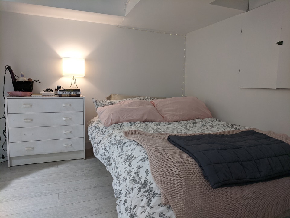 All inclusive one bed basement apartment with ensuite laundry 4
