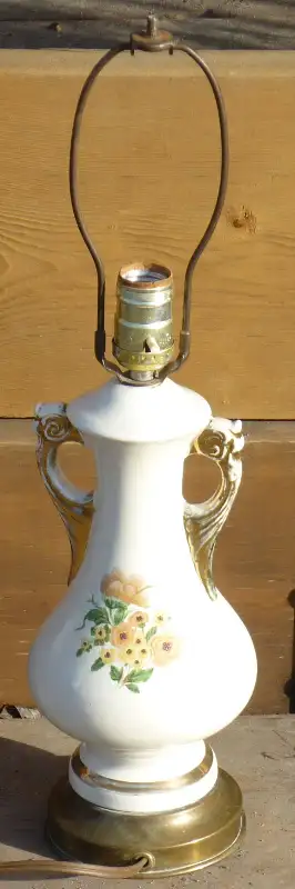 Vintage Brass Metal / Marble Lamps Desk / Table (Prices inside) in Multi-item in Sudbury - Image 4