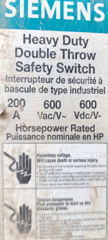 600V double throw switch in Other Business & Industrial in Lethbridge