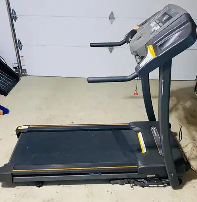 Horizon model CT 6.0 Treadmill,, View more