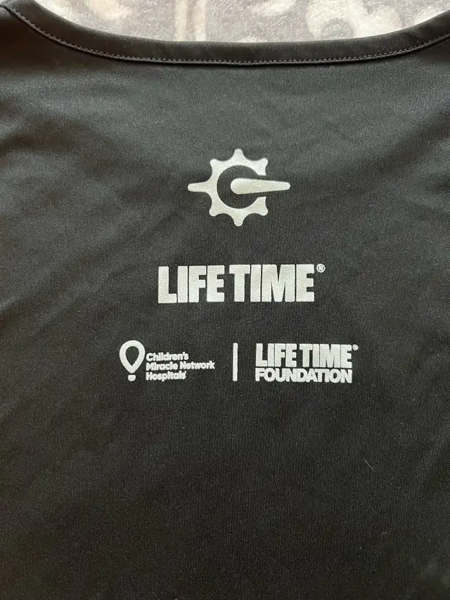 Lifetime Black Women’s Workout T-Shirt in Women's - Tops & Outerwear in Oshawa / Durham Region - Image 7