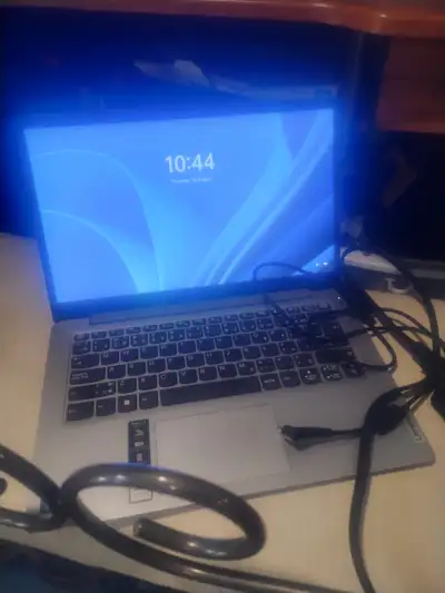 Lenovo IDEAPAD 1i 14' Laptop ( Windows 11 ), View more
