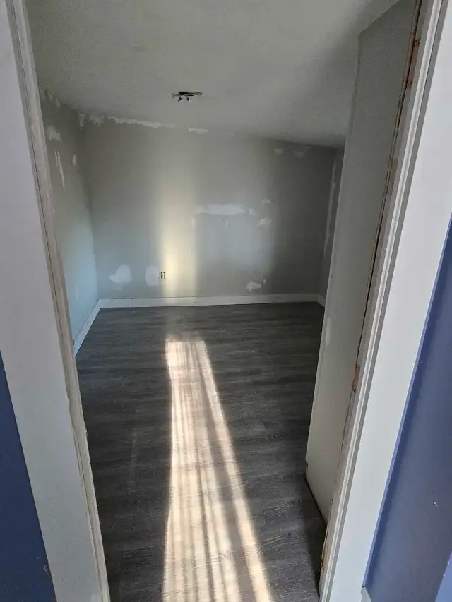 3 Bedroom 1 Bath mobile home for rent in Long Term Rentals in Bedford - Image 6
