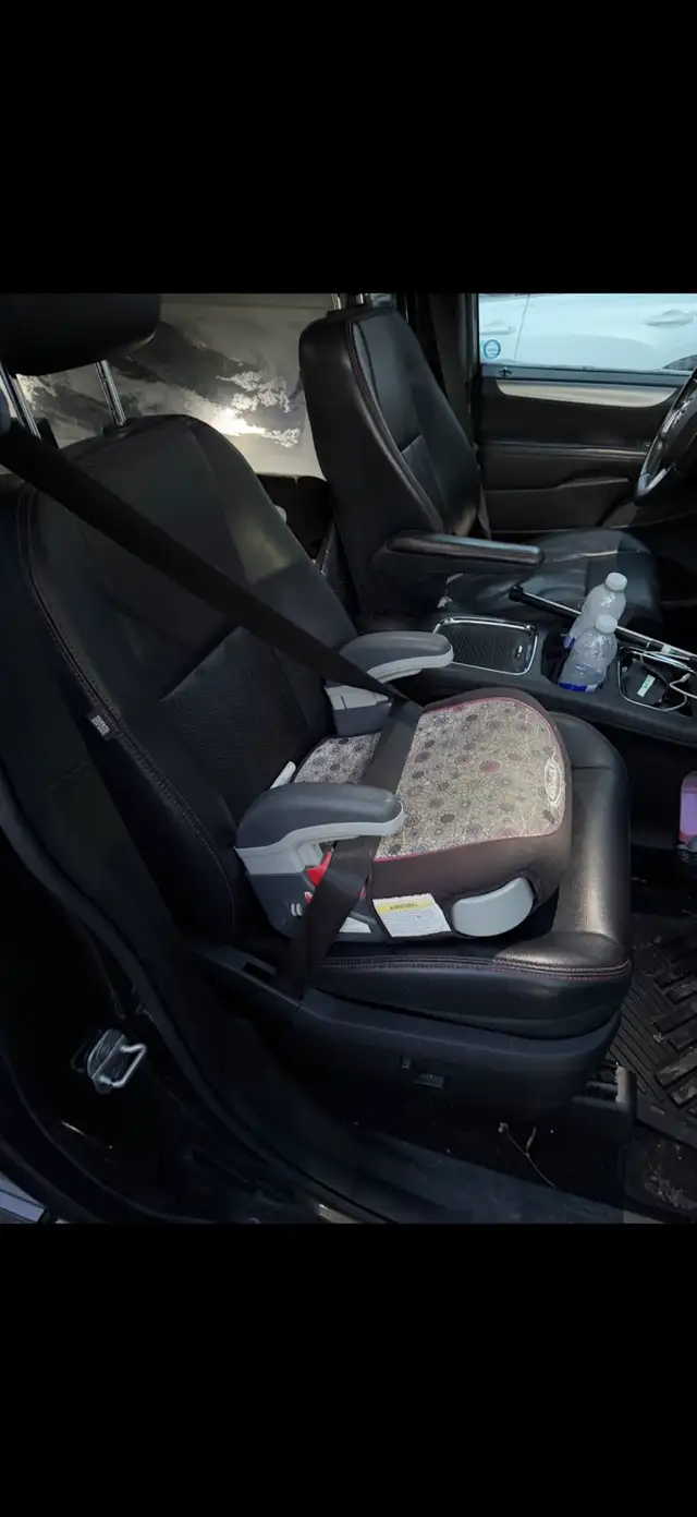Booster Car Seat - Graco in Strollers, Carriers & Car Seats in Mississauga / Peel Region - Image 2
