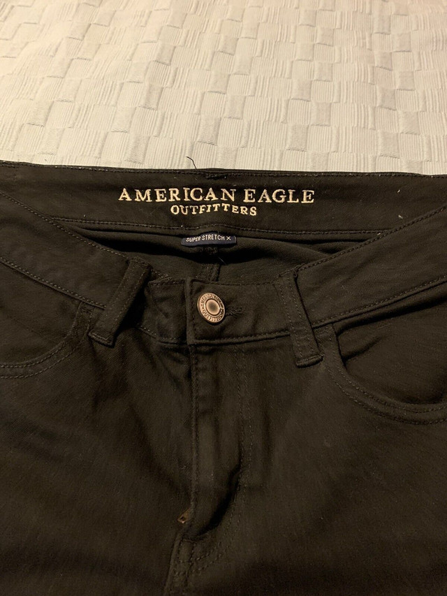 American eagle black jeans, size 8 with knee slits in Women's - Bottoms in Cambridge - Image 2