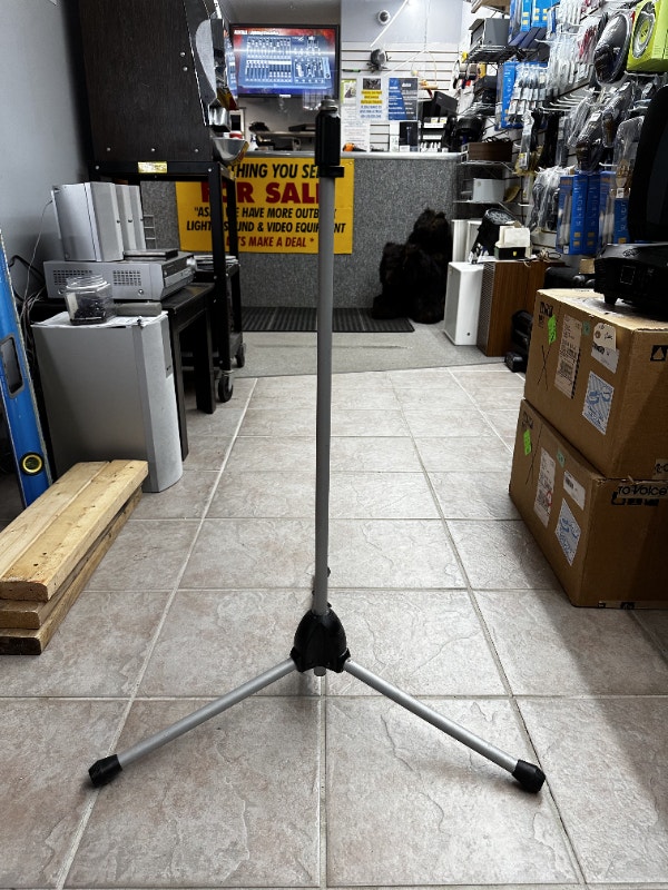 MiPro Light Duty Tripod Mic Stand Other Barrie Kijiji