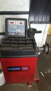 Coats tire balancer for sale works just upgrading to a new machine still in use untill new machince...