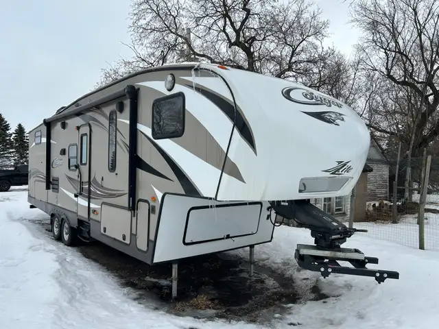 2015 Cougar bunkhouse  in Travel Trailers & Campers in Brandon - Image 2