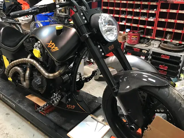 Ducati OEM Front Forks Showa Suspension 53mm. 848 evo 1098 1198 in Motorcycle Parts & Accessories in Barrie - Image 4