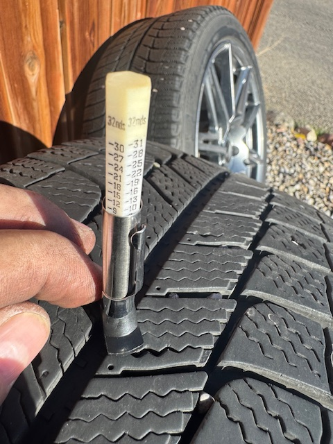 Fast Rims 5 x 114.3 with Michelin X-Ice 245/40/19 Winter Tires in Tires & Rims in Lethbridge - Image 8