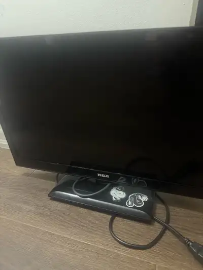 RCA 16” monitor with HDMI cable, View more