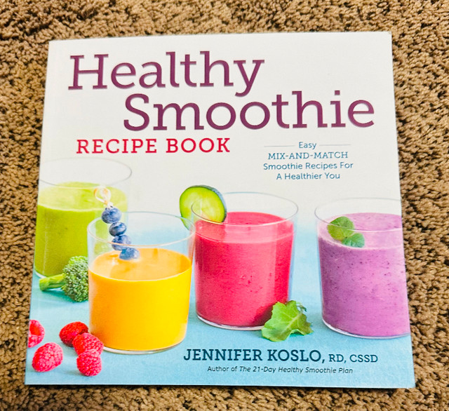 Healthy Smoothie Recipe Book: Easy Mix-and-Match Smoothie Recipe in Textbooks in Calgary
