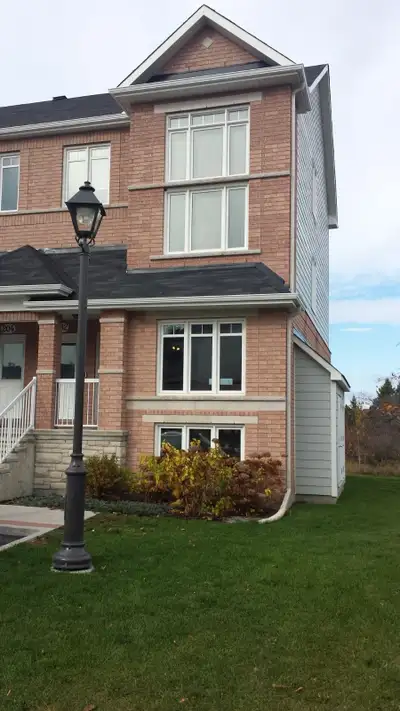 2 large bedrooms with large master bedroom and ensuite bathroom Sunny end unit backing to a beautifu...