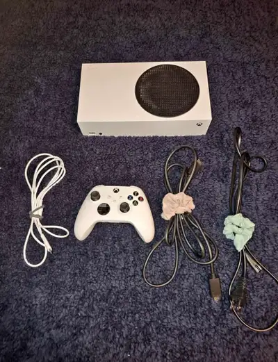 xbox series S 1TO, View more