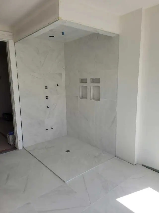 Tile/hardwood/vinyl setter/installer in Flooring in Calgary - Image 7