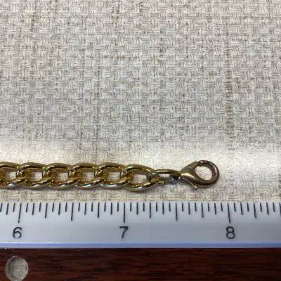 Vintage Gold Toned Metal Costume Jewelry Bracelet 8" NOT real gold $5.00 Maples pick up