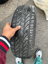 195/65R15 All season tire