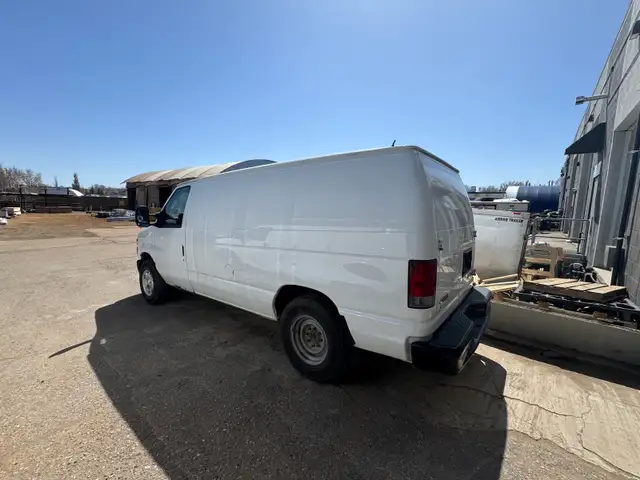 2012 Ford E150547508113932308482