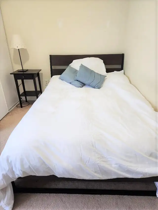 Beautiful Room for rent on 3rd floor - York U - Subway Line in Room Rentals & Roommates in City of Toronto - Image 6