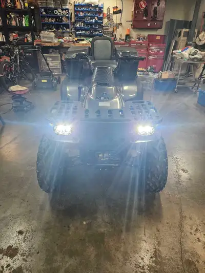 2003 Polaris Magnum 330 4x4 Well maintained and cosmetically restored. LED headlight upgrade!! Under...