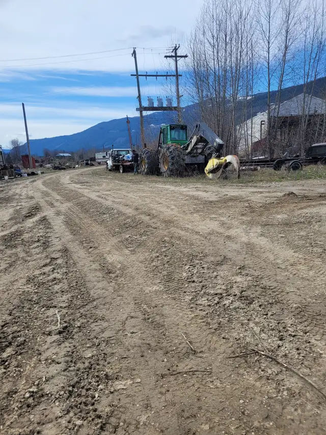 2010 John Deere 848H Skidder in Other in Revelstoke - Image 5