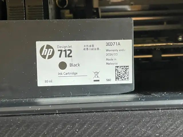 HP DesignJet T630 Large Format 24-inch Plotter Printer in Printers, Scanners & Fax in Oshawa / Durham Region - Image 5