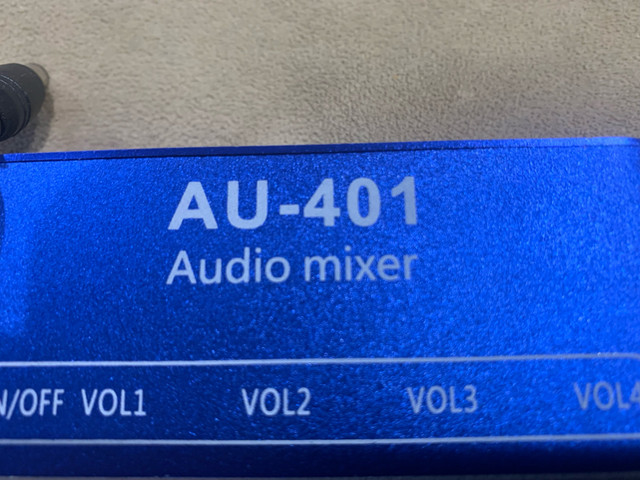 Audio mixer in Other in St. Catharines - Image 2