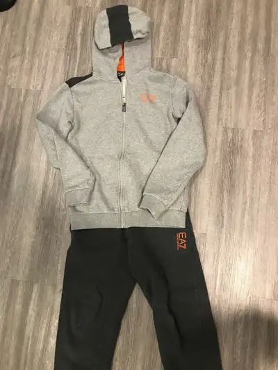 Emporio Armani youth sz 12 sweat suit, View more