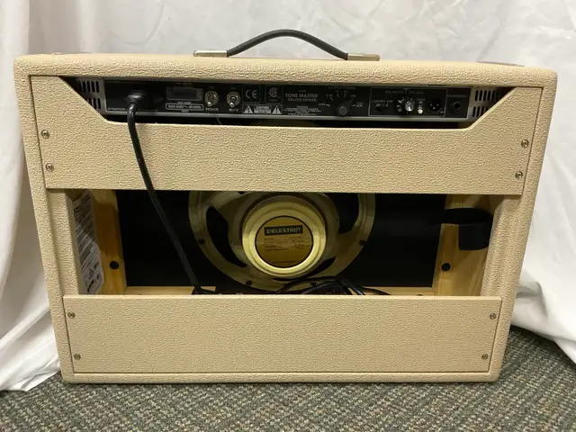 FENDER TONE MASTER DELUXE REVERB AMP in Amps & Pedals in North Bay - Image 5