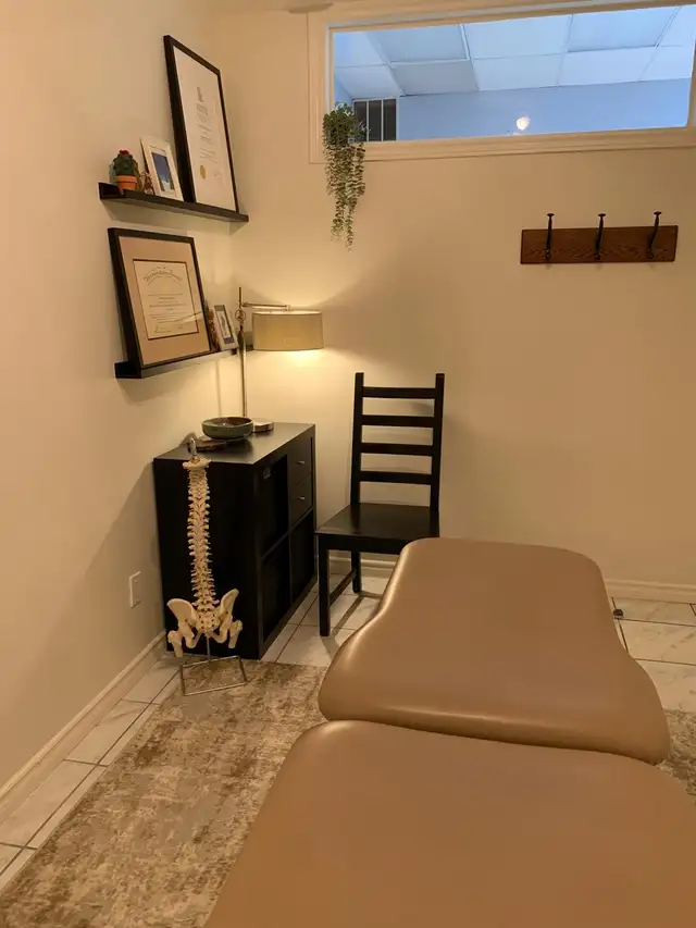 Clinic, Treatment, Therapy Room for Rent in Commercial & Office Space for Rent in City of Toronto - Image 2