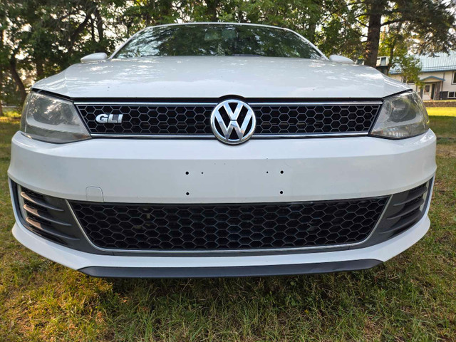 2012 Volkswagen Jetta GLI in Cars & Trucks in Calgary