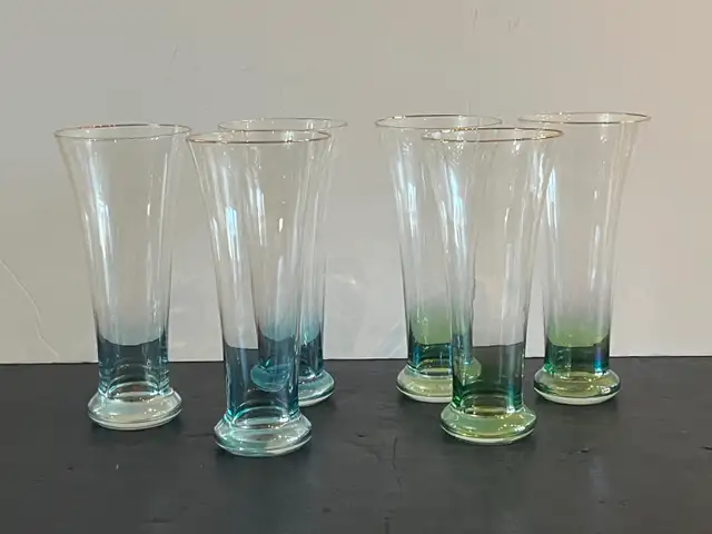 VINTAGE SET OF 6 TALL SODA OR BEER GLASSES CLEAR & COLORED