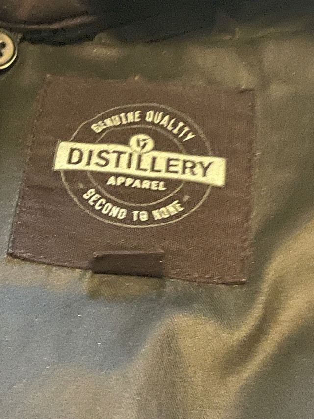 Distillery jacket dans Art et objets de collection  à Saint-Albert - Image 3