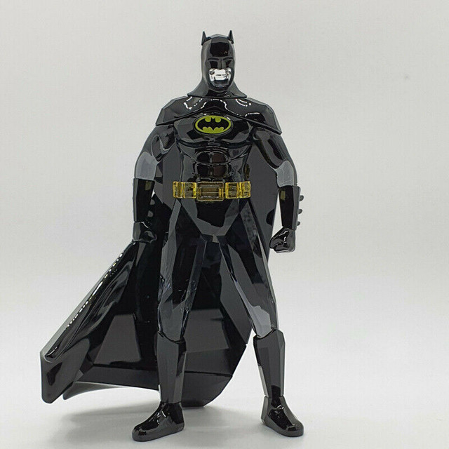SWAROVSKI Crystal Figurine  ~  The Dark Knight  ~  BATMAN  ~ in Arts & Collectibles in Thunder Bay - Image 4