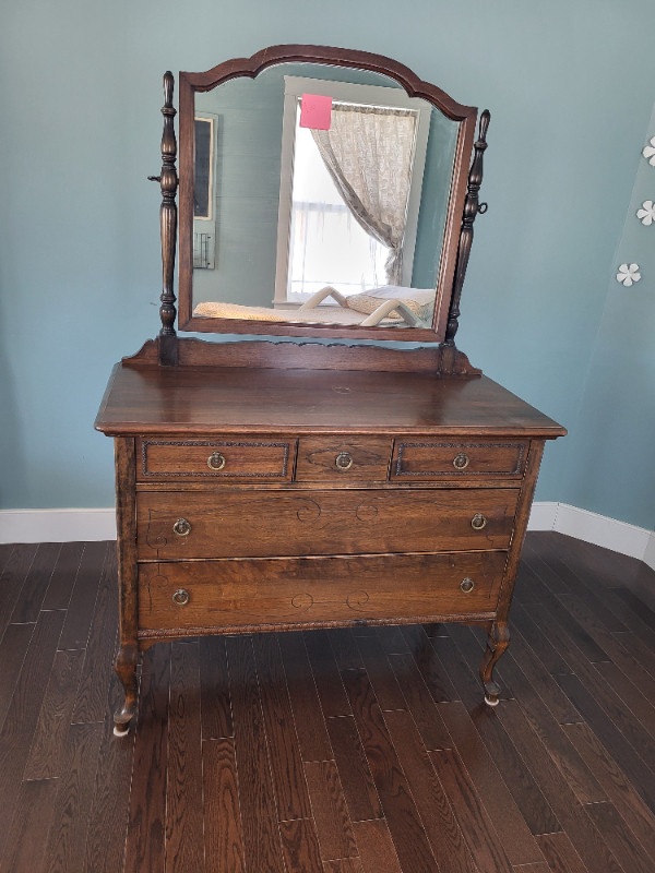 Antique Dresser in Dressers & Wardrobes in Truro - Image 3
