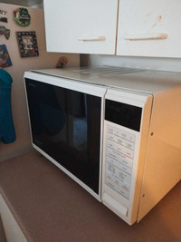 Large  heavy duty Panasonic  Madame Grille Microwave oven 