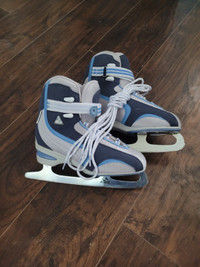 Softtec Ice Skates - size 6