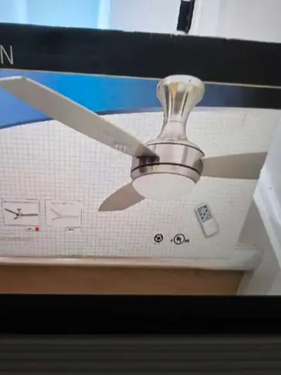 Ceiling fan with light/remote , View more