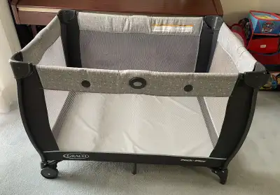 Baby playpen Graco , View more