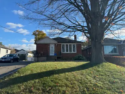 sharing Room Available - North York