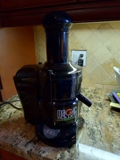 Magic Juice Bullet - like new- not original box, View more