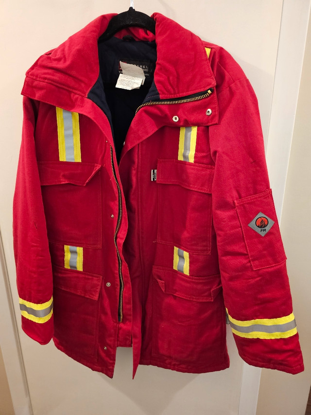 New Fr winter jacket nomex size M in Men's in Edmonton