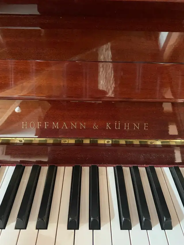 Hoffmann & Kühne Piano573323322821201921
