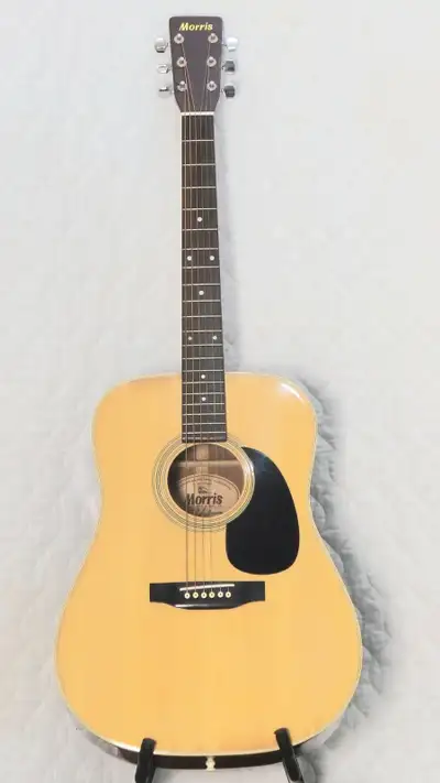 Morris W-18 / Japan Acoustic Guitar, View more