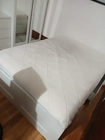 Lit double, View more