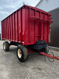 Grain/Dump Trailer 