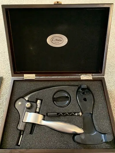 Vintage L’Atelier pour le vin - wine corkscrew set, View more