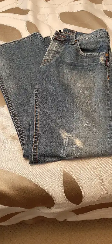 Distressed Grayson Silver jeans 30" waist button fly. Good used condition see all photos smoke and p...