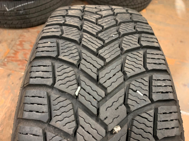 1 X single 205/60/16 96H M+S Michelin X-Ice Snow with 85% tread in Tires & Rims in Delta/Surrey/Langley - Image 3