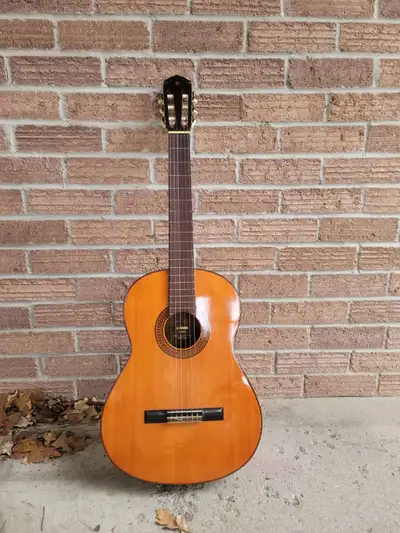 Vintage 1970's Yamaha G-90A Made in Japan Guitar carrying case, View more